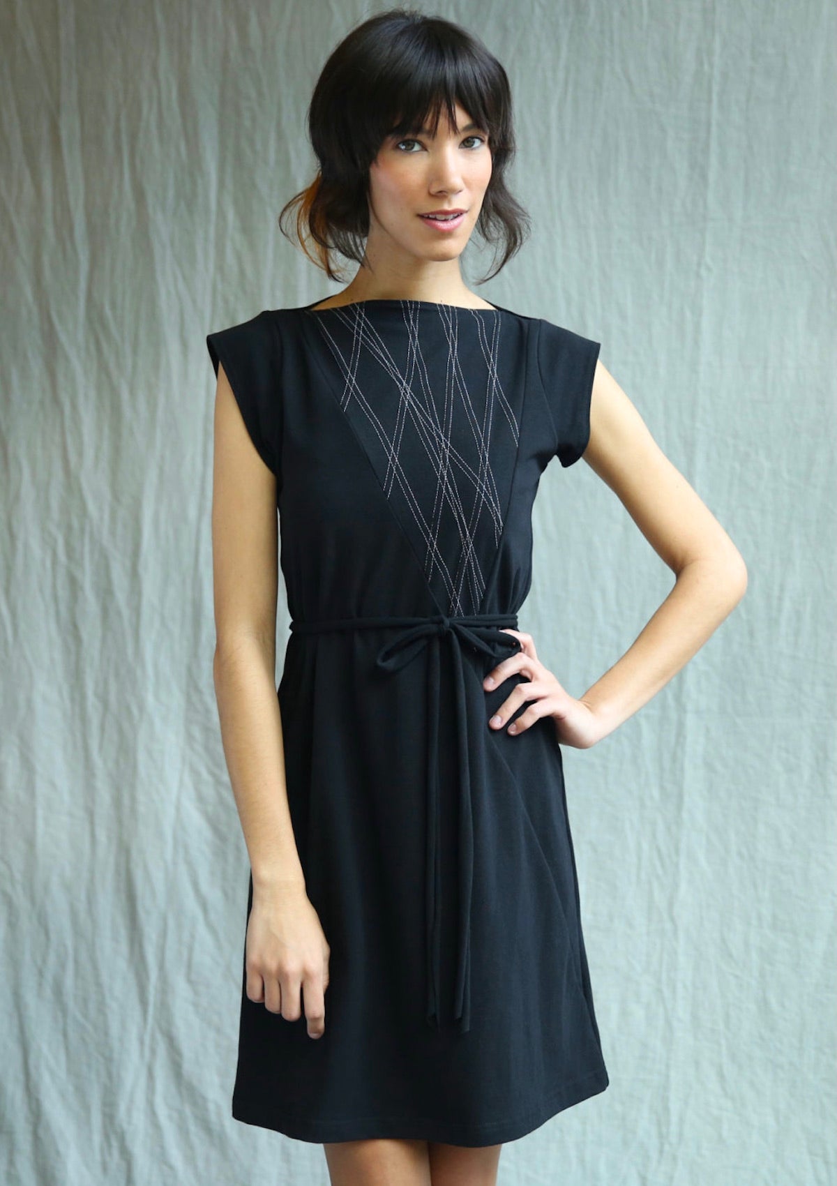 Large, Triangle Dress, black