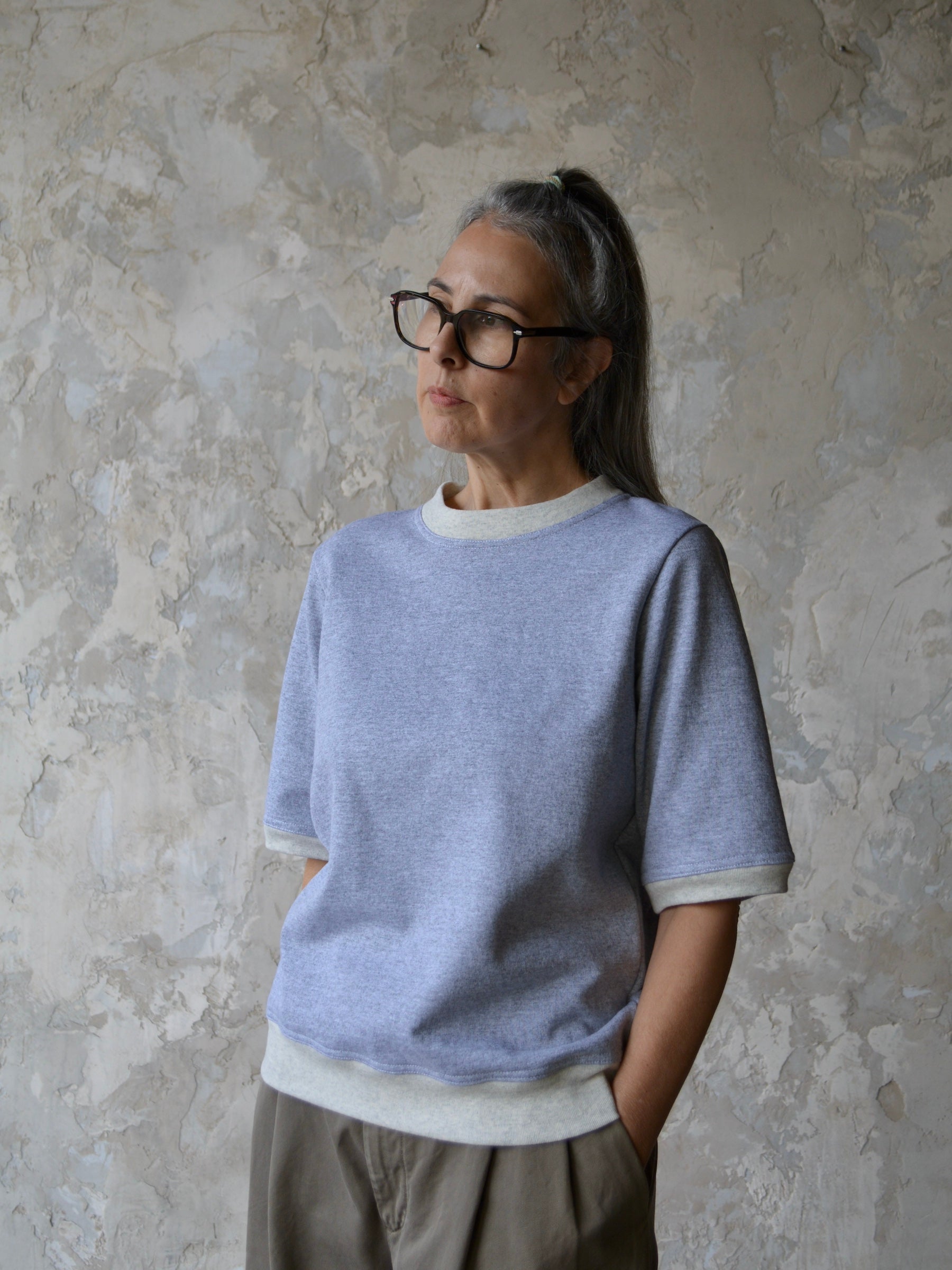 Women’s Short Sleeve Heather Grey Sweatshirt