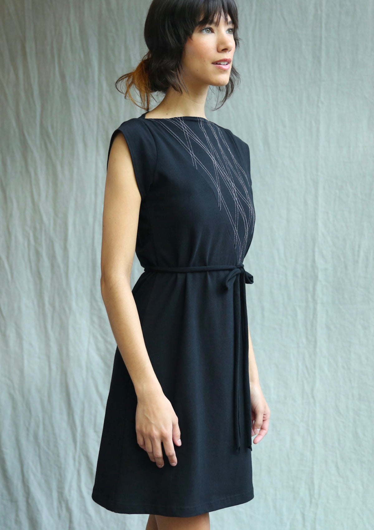 Large, Triangle Dress, black