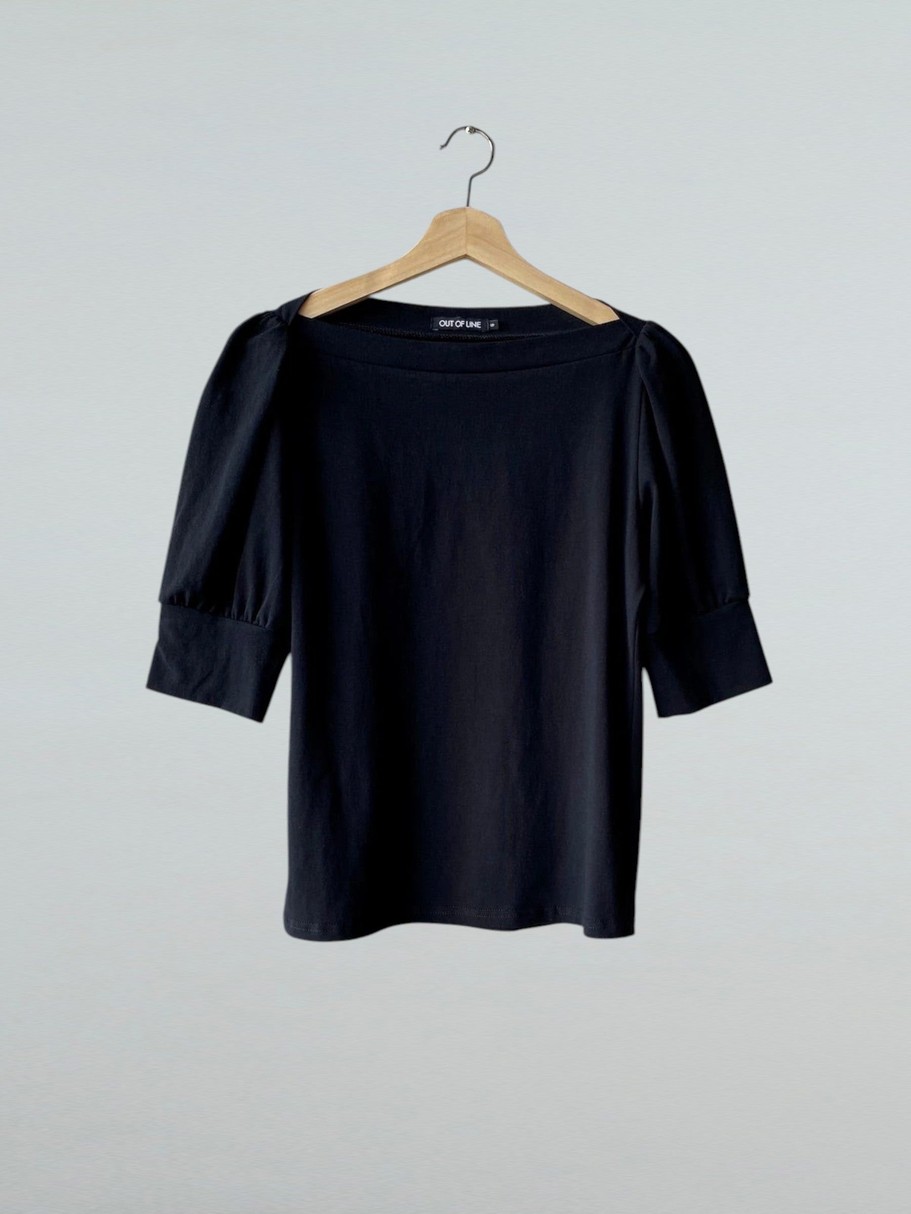 Large, Envelope Top, Black