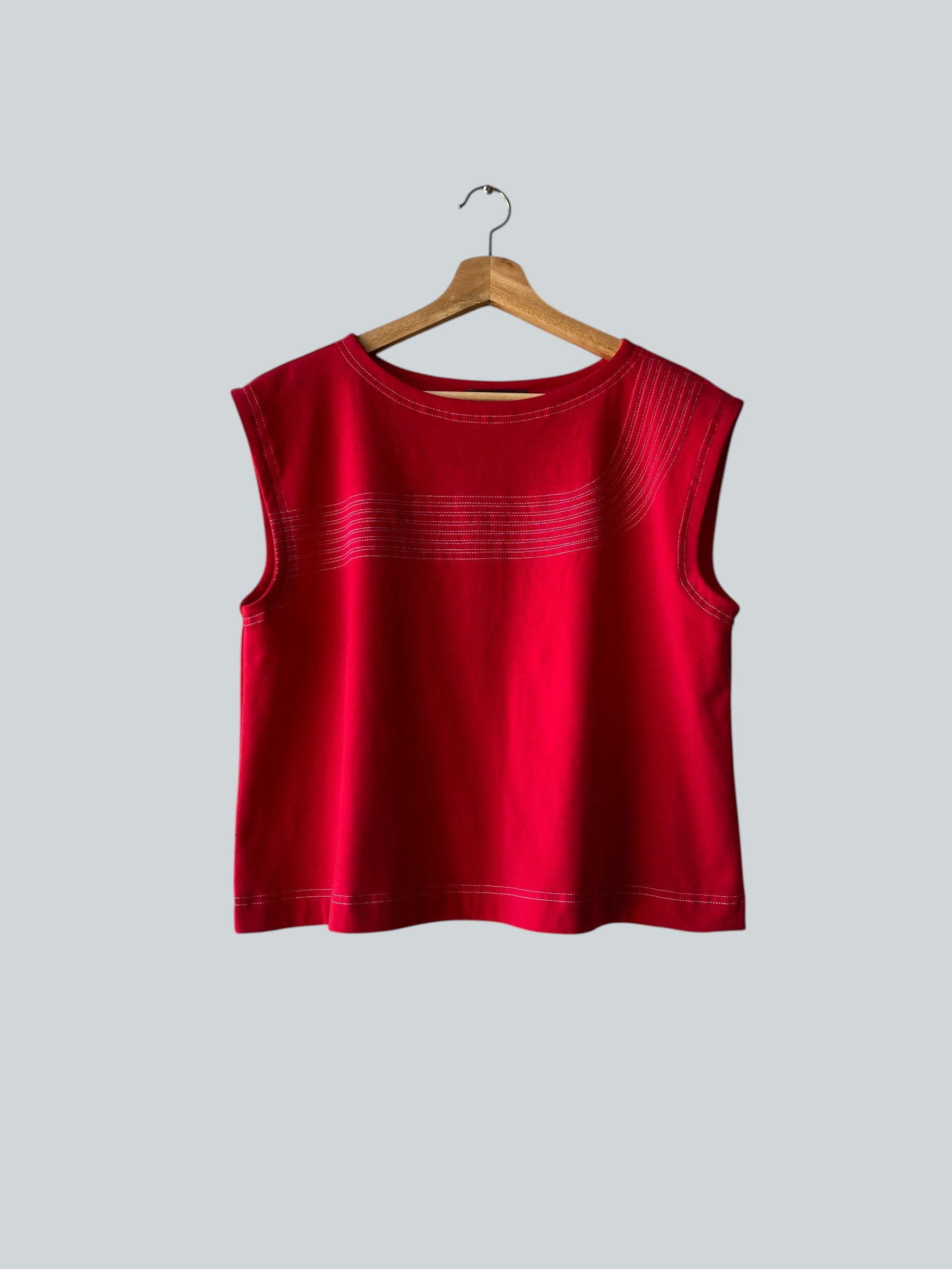 Extra Large, Shell Top with White Lines, Poppy